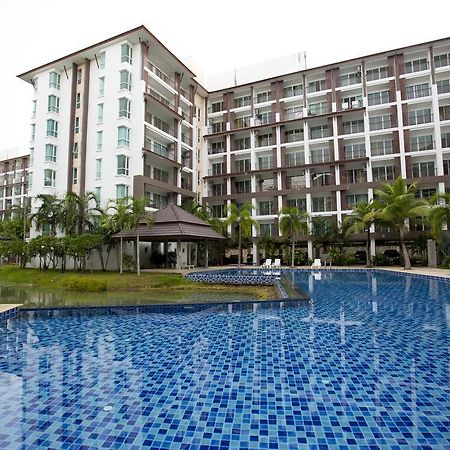 Ratchy Condo Bang Sare Buitenkant foto