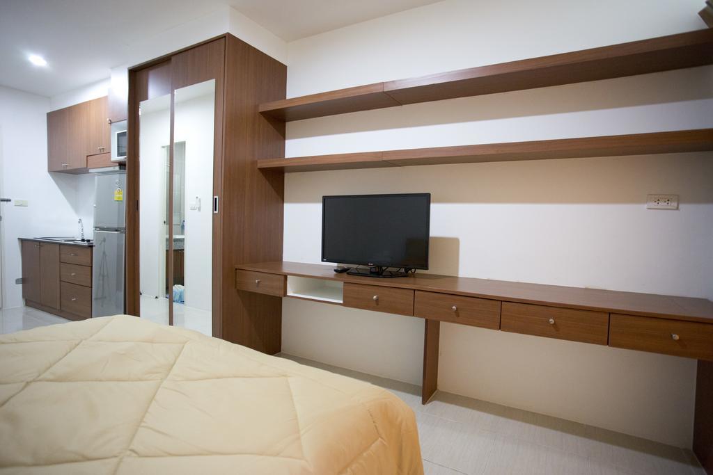 Ratchy Condo Bang Sare Buitenkant foto